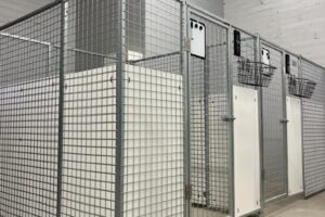 grästorpshundcenter_hundpensionat__skaraborg0037 Inne i våra rymliga och bekväma faciliteter för hunddagis.